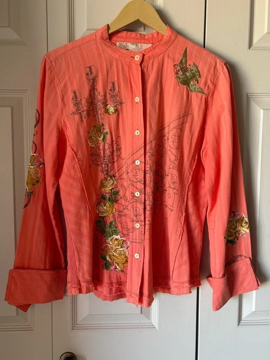 3J Workshop Johnny Was | Floral embroidered button down. Feminine Unique Boho - Picture 1 of 9